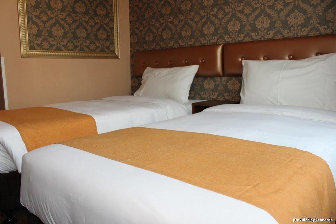 Western Causeway Bay 4* Hong Kong
